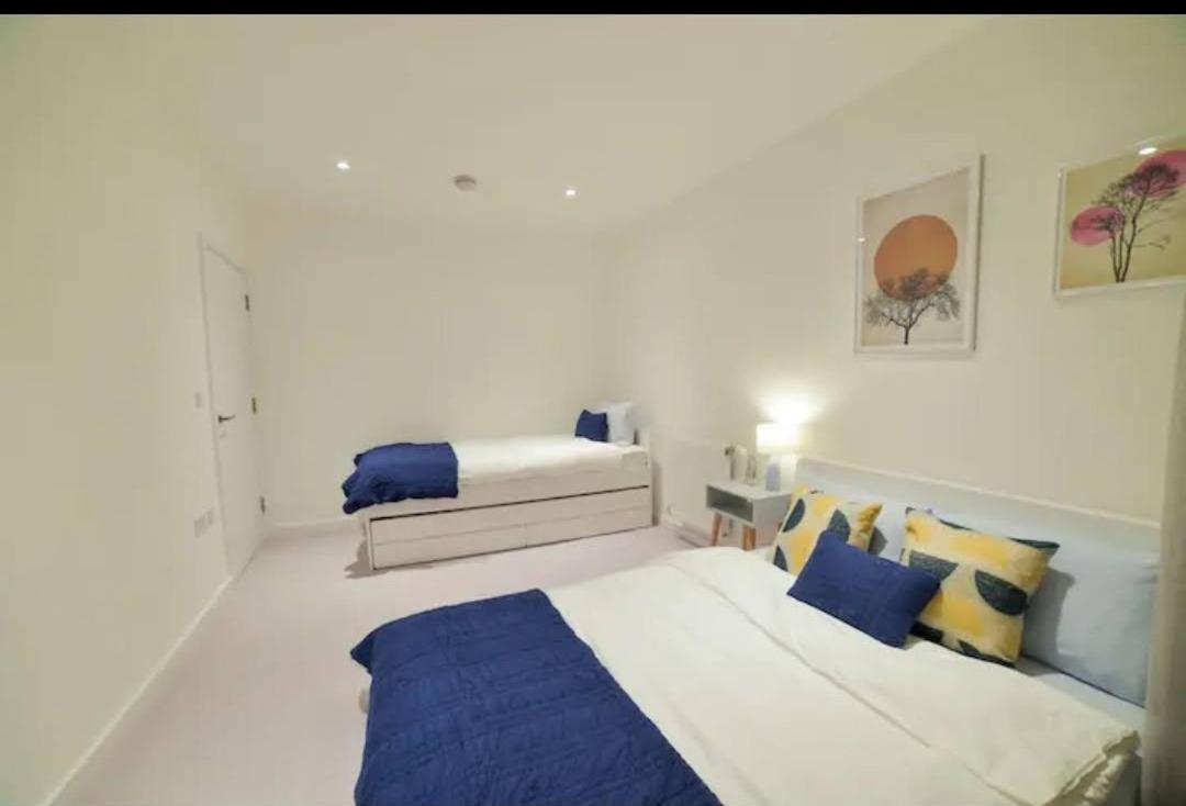 London Guest Room Екстер'єр фото